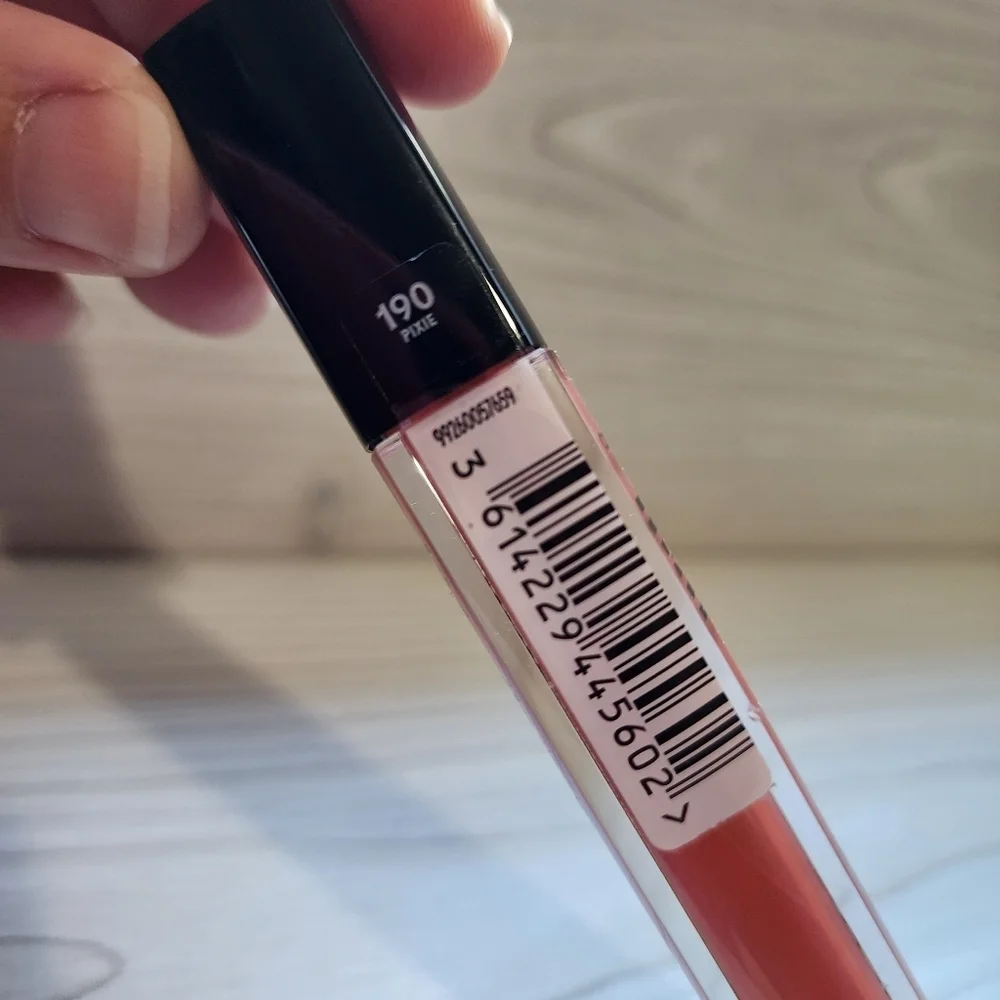 Covergirl EXHIBITIONIST lip gloss "Pixie" NWT - Picture 4 of 8